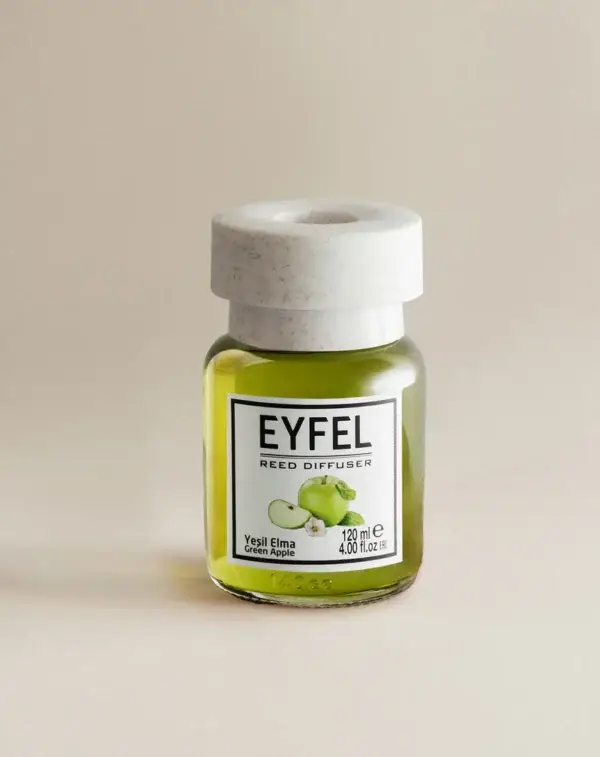 Eyfel Reed diffuser apple green with wooden stakes  معطر جو برائحة التفاح الأخضر باعواد خشبية - Image 2