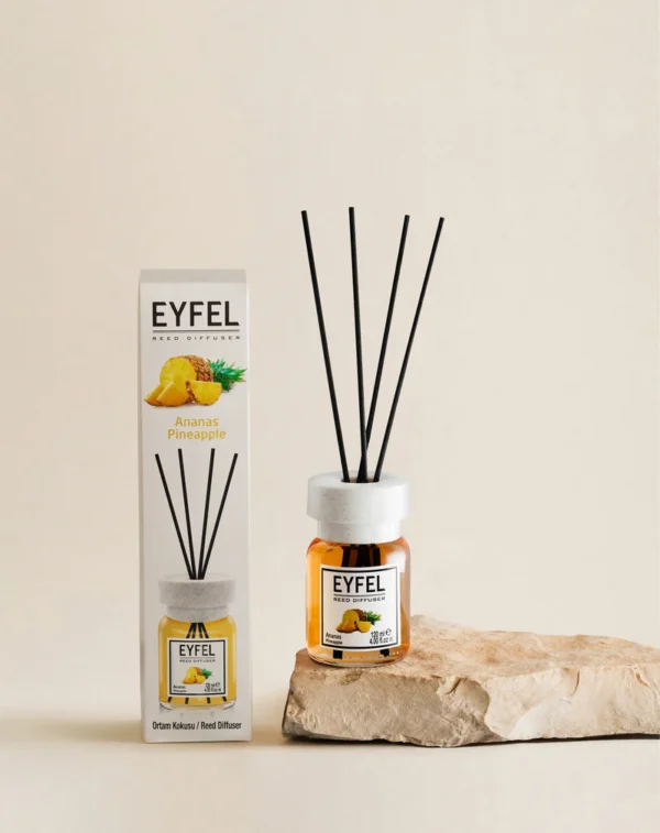 Eyfel Reed diffuser pineapple with wooden stakes  معطر جو برائحة اناناس باعواد خشبية