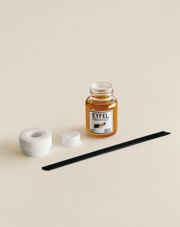 Eyfel Reed diffuser water vanilla with wooden stakes  معطر جو برائحة ڤانيلا باعواد خشبية - Image 3
